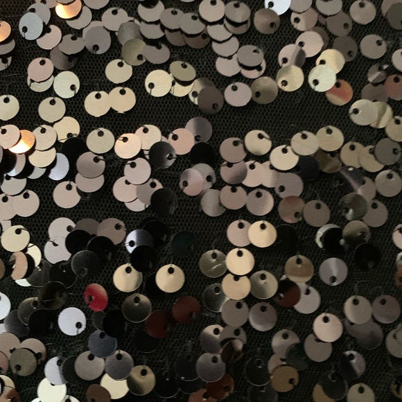 H&M sequin t-shirt - Picture 3 of 3